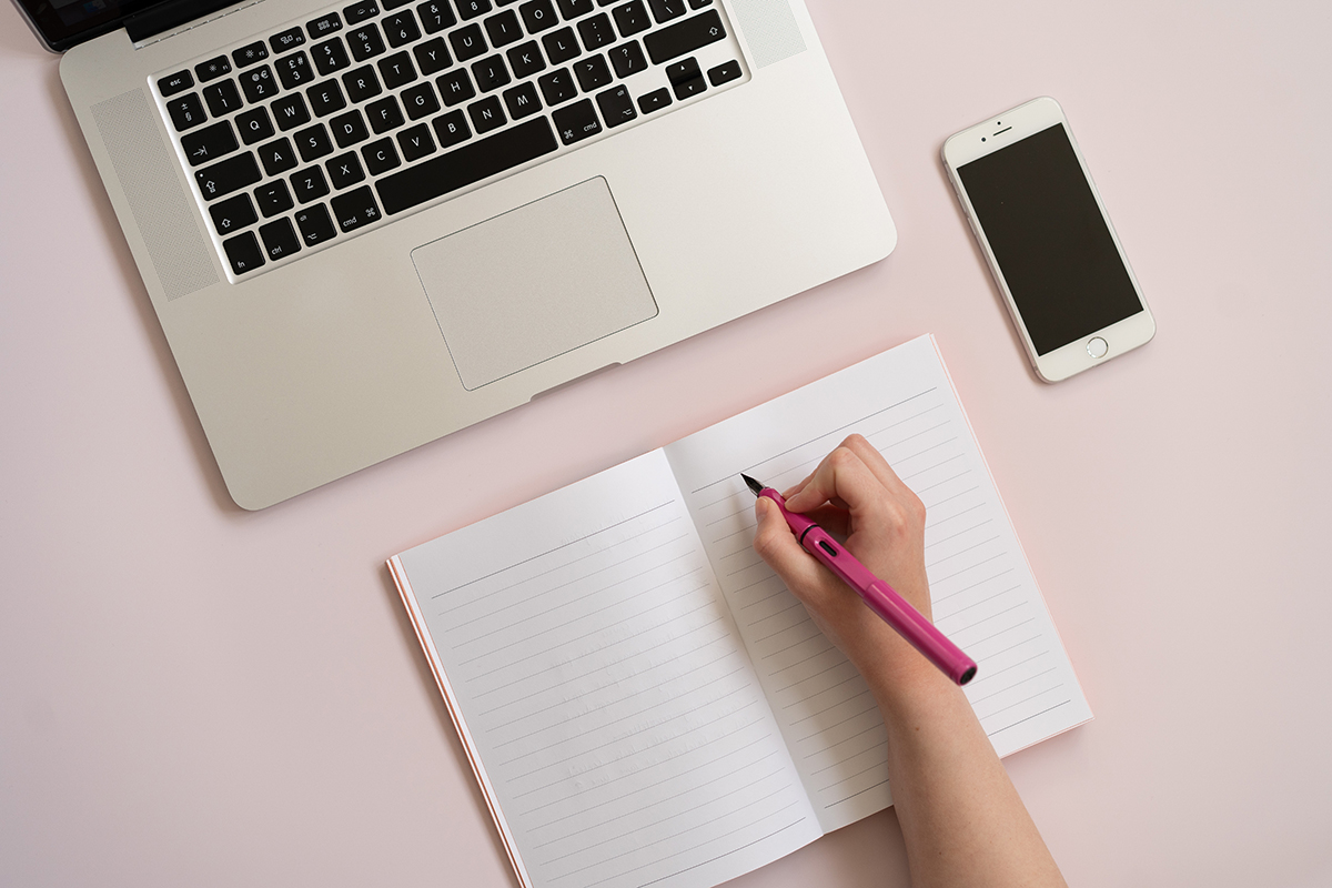 SSP-OfficeWork-Laptop-5